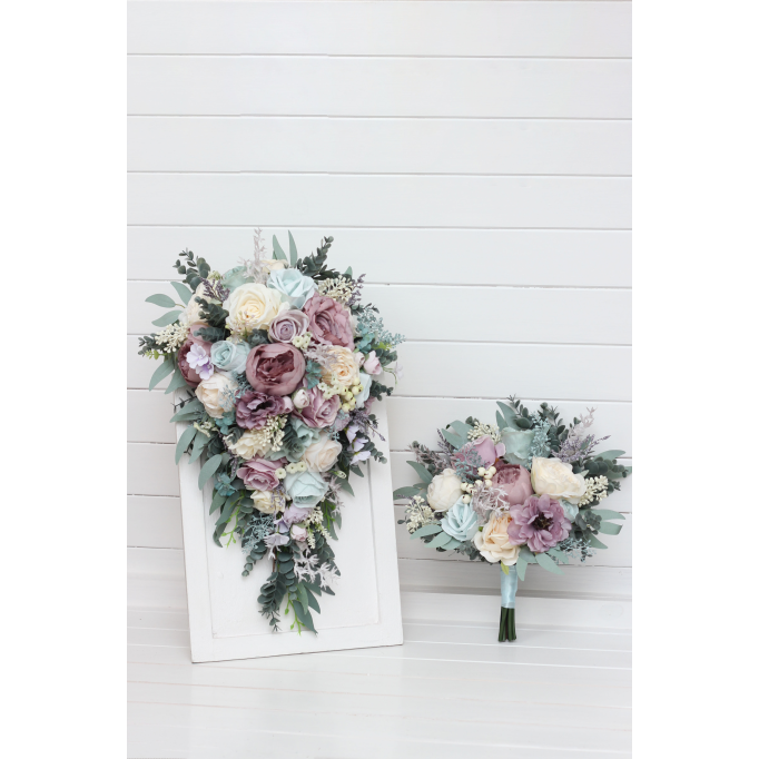 How to Choose a Wedding Flower Collection Instead of Single Floral Items