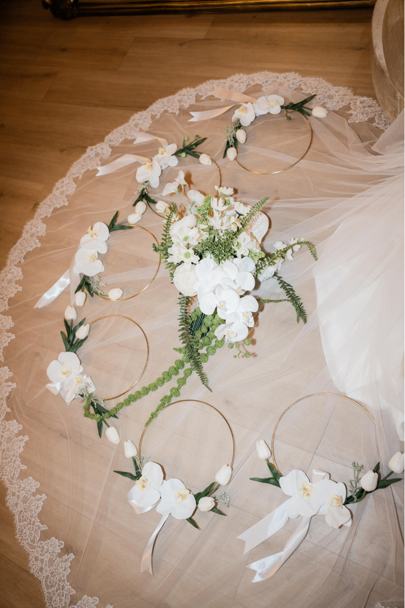 White & Green Orchid Bridal Bouquet with Matching Floral Hoops on Lace Wedding Veil1999-1200.6003001501