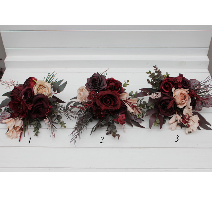 Mini bouquets for vases in purple, burgundy and beige