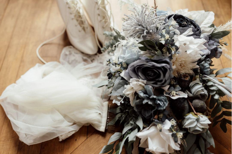 Explore this floral collection