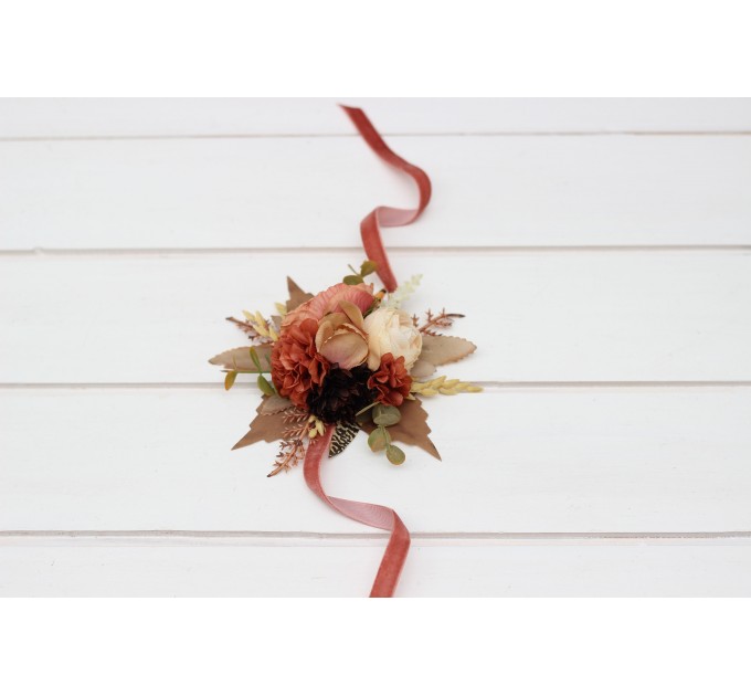  Wedding boutonnieres and wrist corsage  in cinnamon terracotta ivory color scheme. Flower accessories. 0510