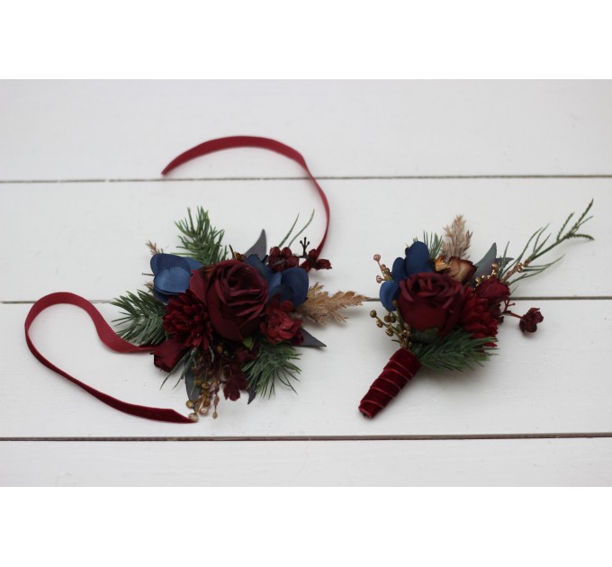  Wedding boutonnieres and wrist corsage  in burgundy navy blue gold color theme. Flower accessories. 0031