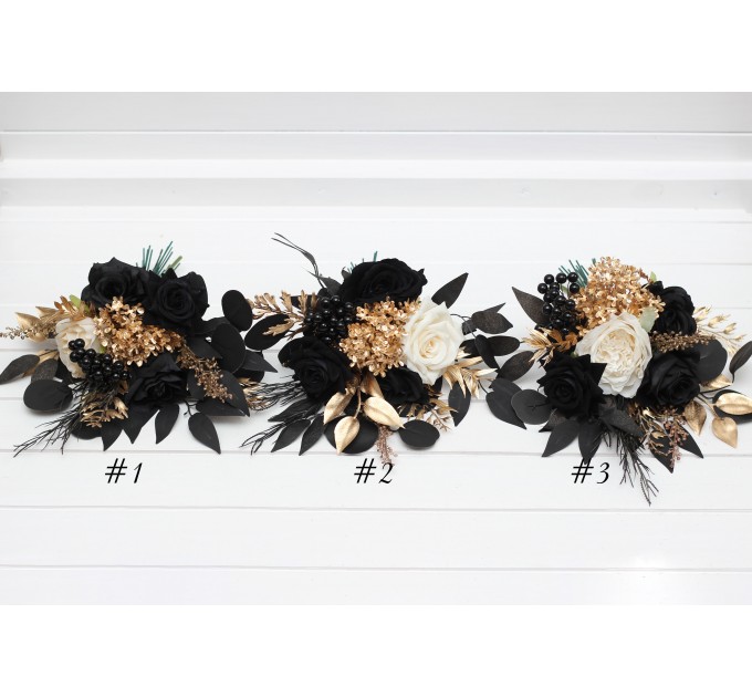 Simple Wedding Table Flowers in Black, Ivory, and Gold