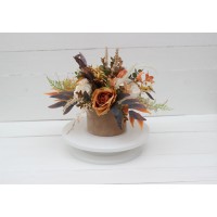 Orange ivory rust terracotta centerpiece. Table decor. Flowers in box. 0029