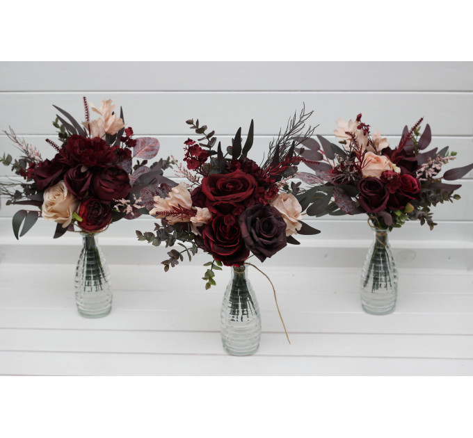 Mini bouquets for vases in purple, burgundy and beige