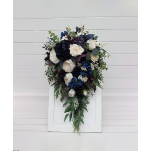 Plum ivory navy blue cascading wedding bouquets. 5450