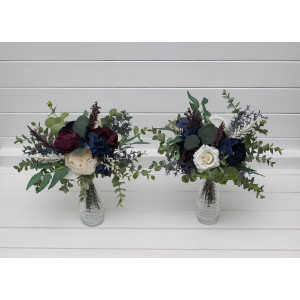 Plum, Ivory & Navy Blue Simple Table flowers. 5450