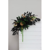 Moody Forest Green Black Gold Sign Flowers With Amaranth. 5333
