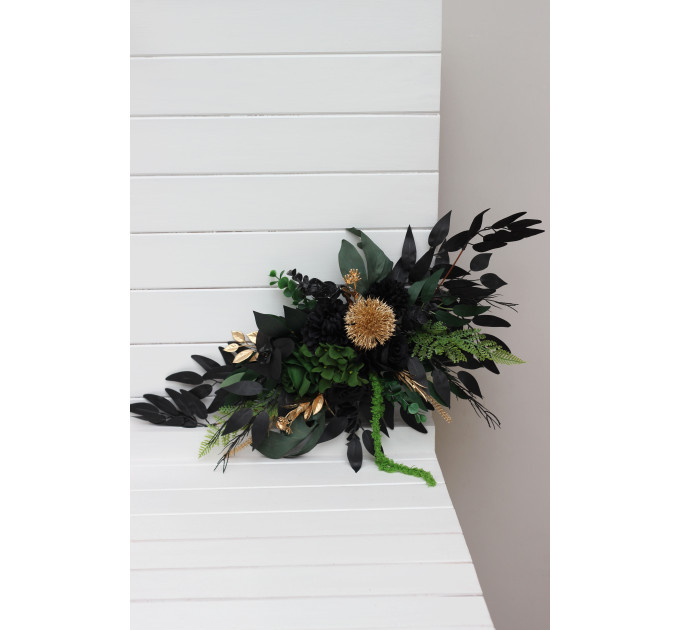 Moody forest green, black and gold sign flowers with amaranth