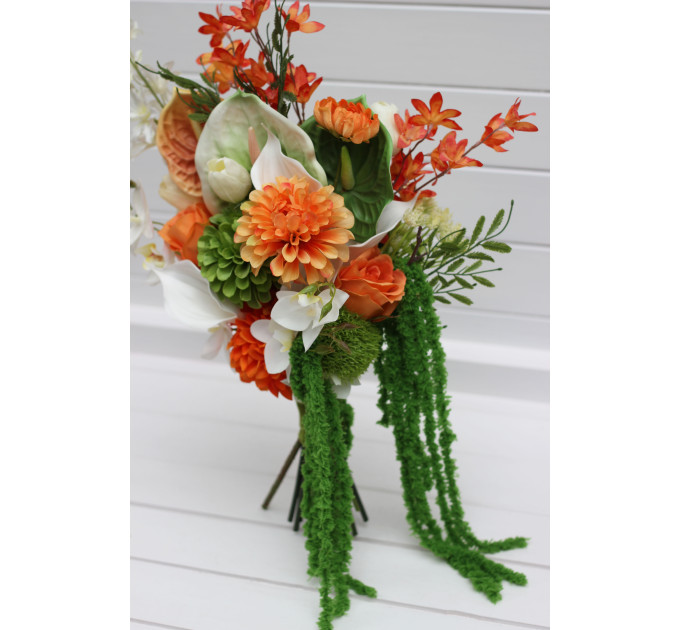 Asymmetrical bridal bouquet in white, green and orange with amaranth