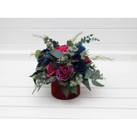 Jewel Tone Wedding. Centerpiece in Navy Blue, Magenta, Fuchsia, Purple, and Emerald Green colors. 5416