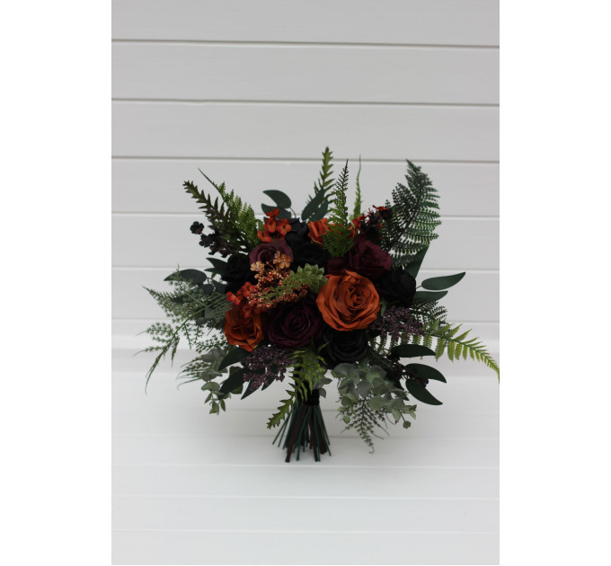 Moody Gothic Bridal & Bridesmaid Bouquets with Ferns