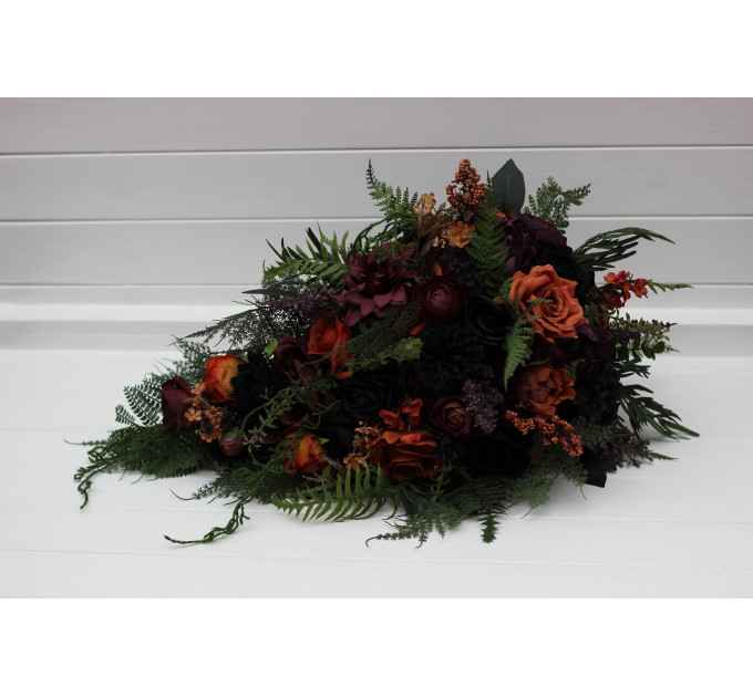 Moody Gothic Bridal & Bridesmaid Bouquets with Ferns