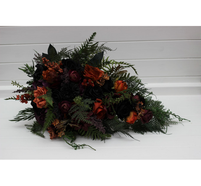 Moody Gothic Bridal & Bridesmaid Bouquets with Ferns