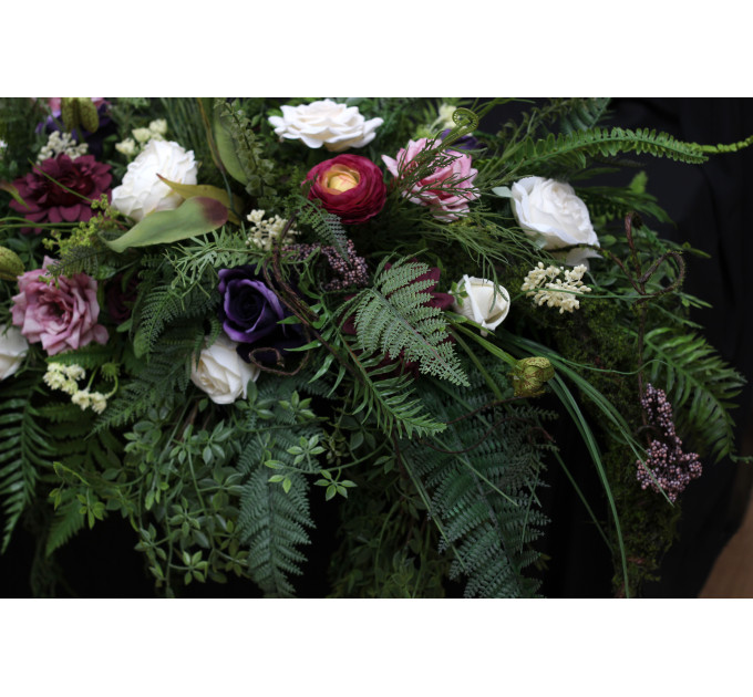 Woodland Floral Centerpiece for a Sweetheart Table
