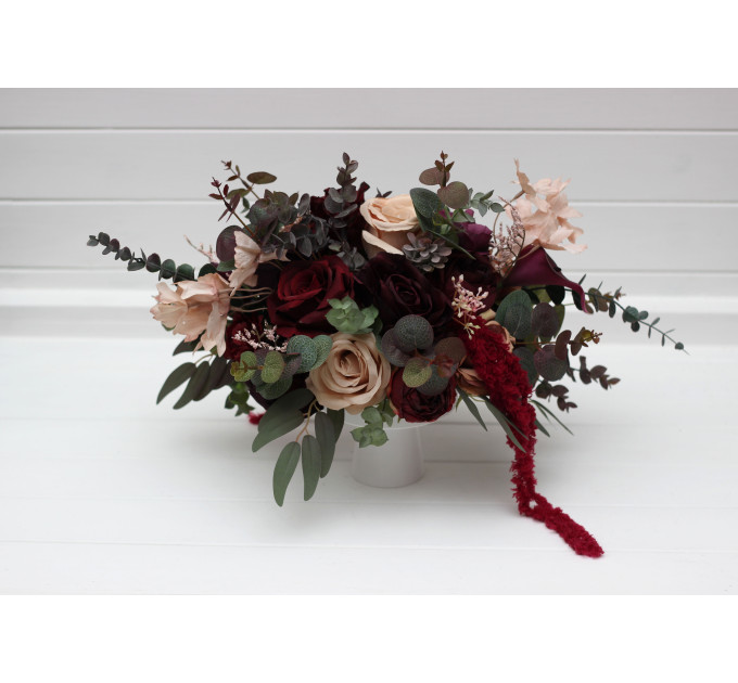 Moody Wedding Table Arrangement in Purple, Burgundy & Beige