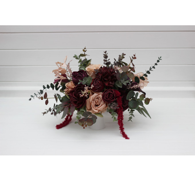Moody Wedding Table Arrangement in Purple, Burgundy & Beige