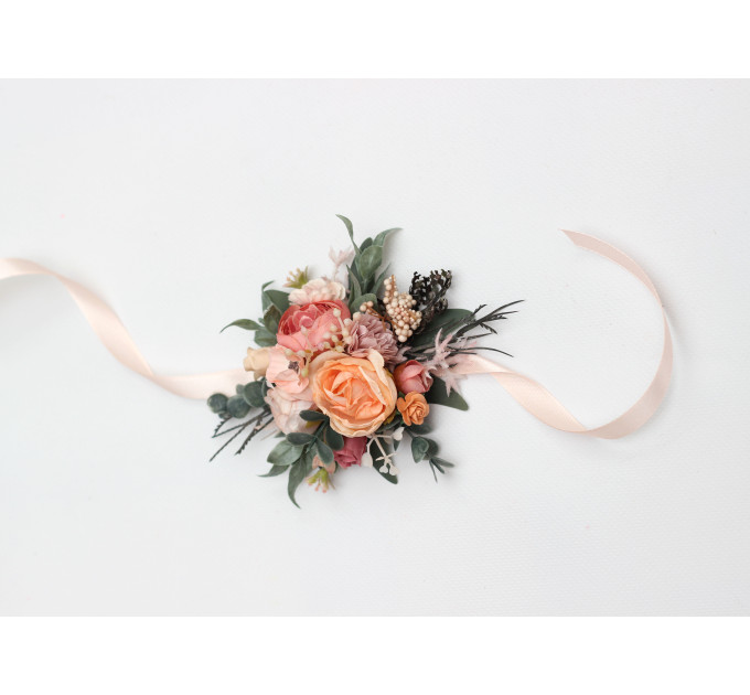 Romantic Wedding Flower Bracelet in Dusty Rose, Blush Pink & Peach
