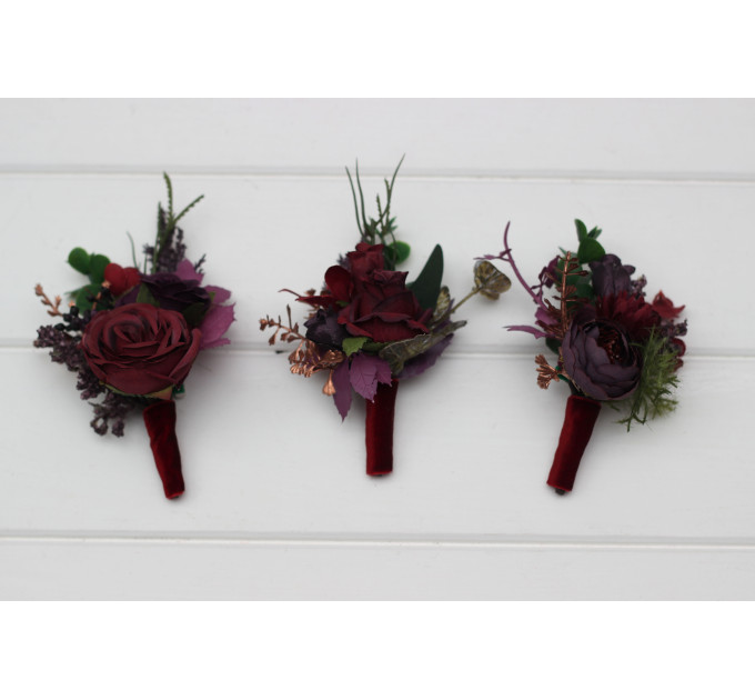 Moody Wedding Boutonniere with Burgundy and Deep Purple Flowers