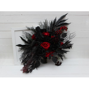 Halloween wedding bouquets in black and red colors. Bridal bouquet. Faux bouquet. Bridesmaid bouquet. Gothic black wedding bouquet.5041