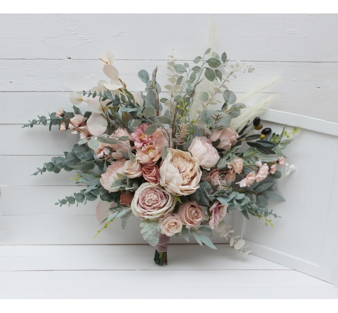 Wedding bouquets in beige blush pink colors. Bridal bouquet. Faux bouquet. Bridesmaid bouquet. 5043