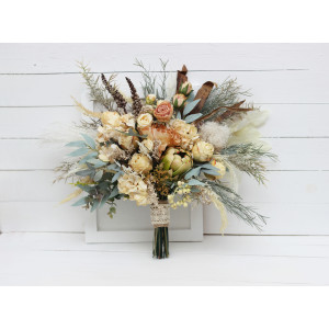 Wedding bouquets in champagne ivory colors. Bridal bouquet. Faux bouquet. Bridesmaid bouquet. 5044