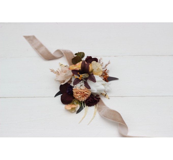  Wedding boutonnieres and wrist corsage  in deep purple terracotta beige color scheme. Flower accessories. 5095