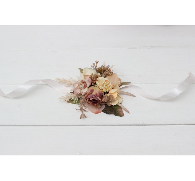  Wedding boutonnieres and wrist corsage  in dusty rose cinnamon ivory color scheme. Flower accessories. 5098