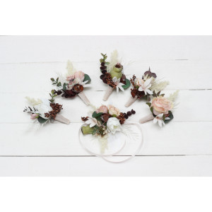  Wedding boutonnieres and wrist corsage  in beige white blush pink color scheme. Flower accessories. 5113