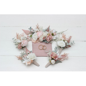  Wedding boutonnieres and wrist corsage  in white blush pink color scheme. Flower accessories. 5128