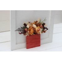 Pocket boutonniere in rust brown ivory color scheme. Flower accessories. 0019