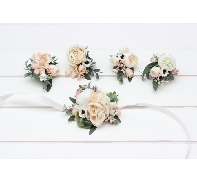  Wedding boutonnieres and wrist corsage  in  color scheme. Flower accessories. 5199