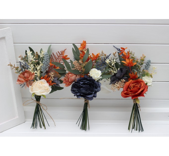 Mini bouquets for vases. Flowers for wedding decor. 5115
