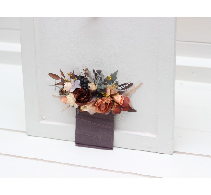 Pocket boutonniere in gray peach brown color scheme. Flower accessories. Pocket flowers. Square flowers. 5106