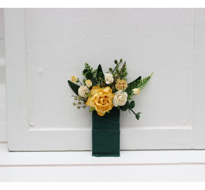 Pocket boutonniere in yellow and green color scheme. Flower accessories. Pocket flowers. Square flowers. 5284
