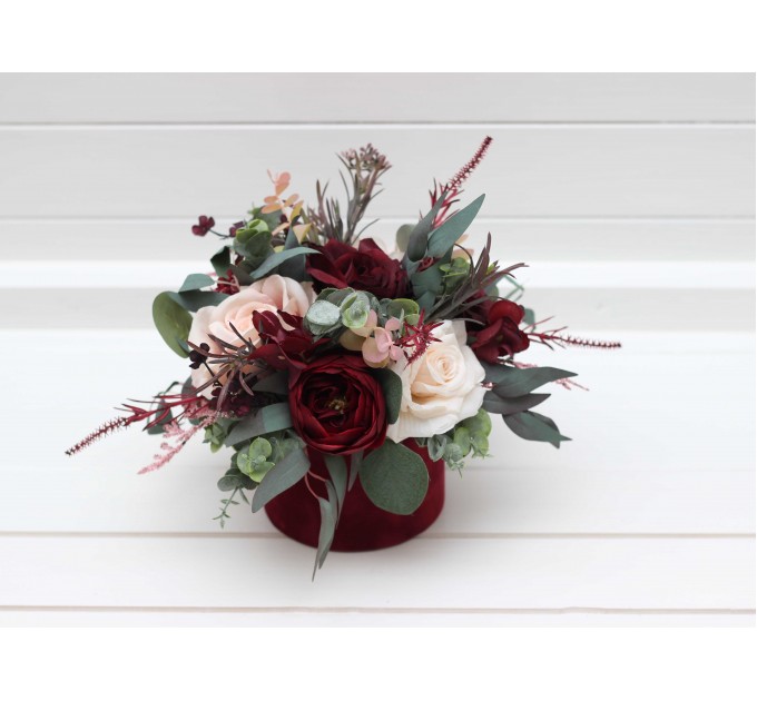 Burgundy blush pink centerpiece. Table decor. Wedding flowers in box. 5080