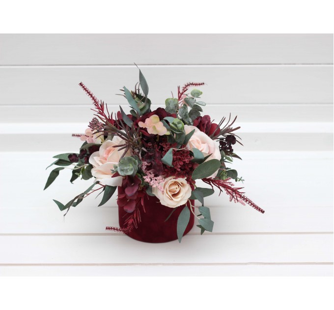 Burgundy blush pink centerpiece. Table decor. Wedding flowers in box. 5080