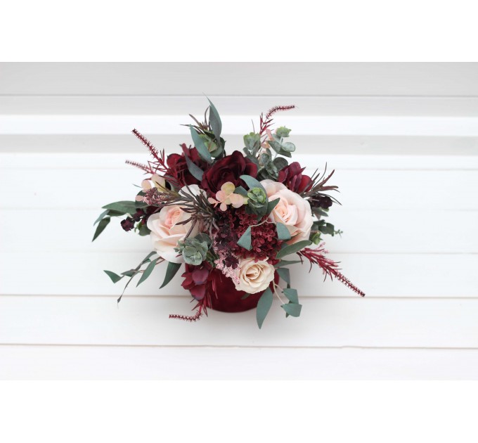 Burgundy blush pink centerpiece. Table decor. Wedding flowers in box. 5080