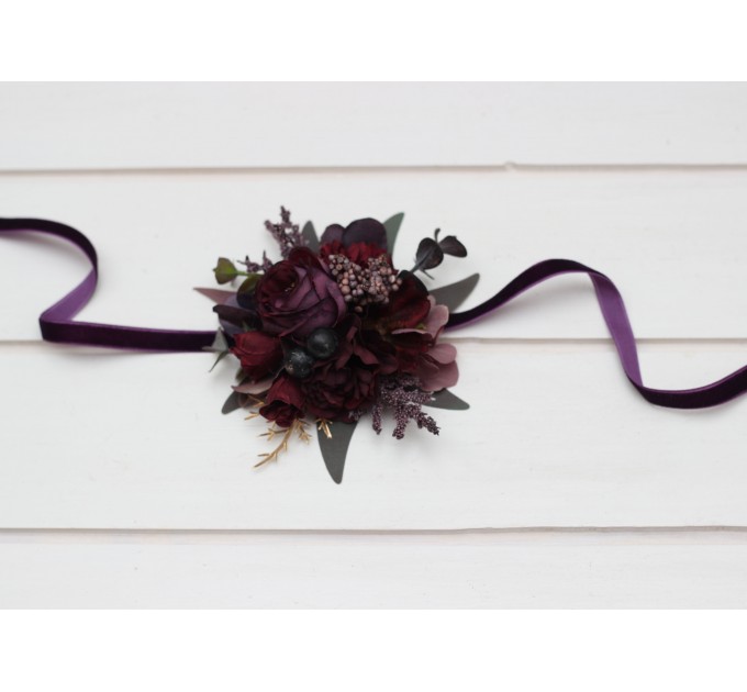  Wedding boutonnieres and wrist corsage  in purple burgundy gold color scheme. Flower accessories. 5223