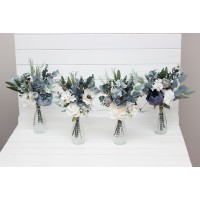Mini bouquets for vases. Flowers for wedding decor. Dusty blue white bouquts. 0508