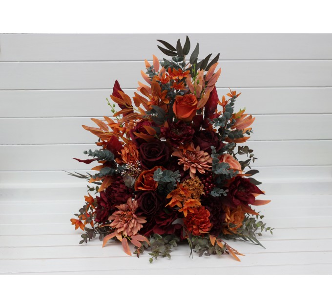 Standing flowers in rust burgundy cinnamon orange color scheme. Aisle flowers. Wedding decorations. Floor flowers. 0033