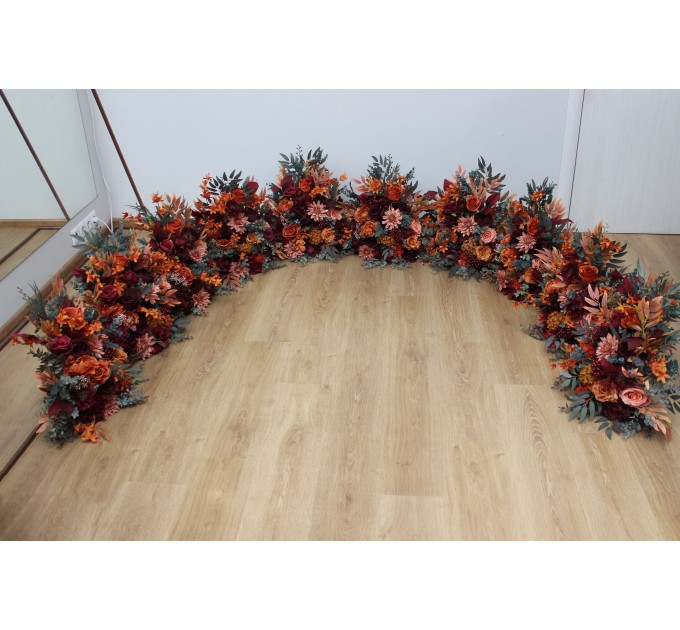 Standing flowers in rust burgundy cinnamon orange color scheme. Aisle flowers. Wedding decorations. Floor flowers. 0033