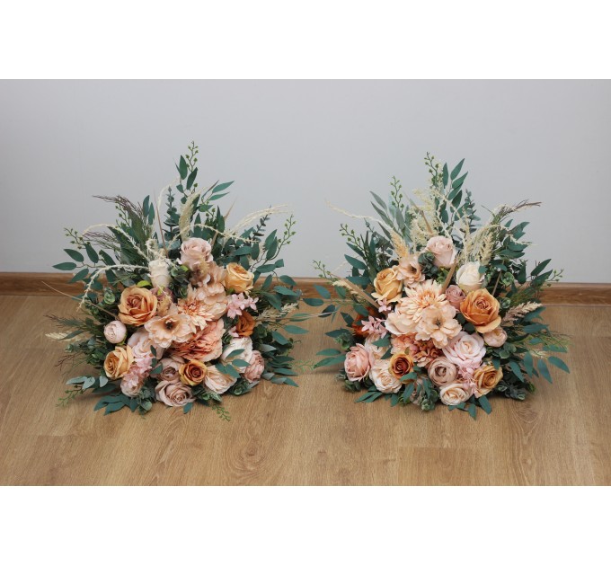 Standing flowers in orange blush pink color scheme. Aisle flowers. Wedding decorations. Floor flowers. 5071