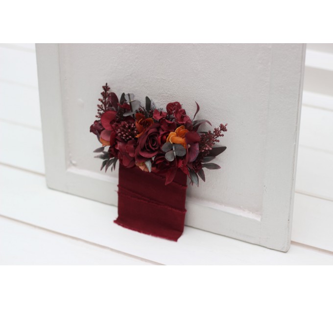 Pocket boutonniere in rust burgundy cinnamon color scheme. Flower accessories. Pocket flowers. Square flowers. 0044