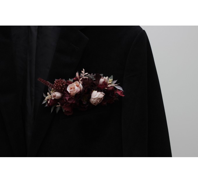 Pocket boutonniere in purple burgundy beige color scheme. Flower accessories. Pocket flowers. Square flowers. 5016