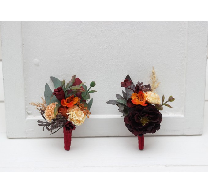 Wedding boutonnieres and wrist corsage in rust burgundy cinnamon color theme. Flower accessories. 0044 EU UK