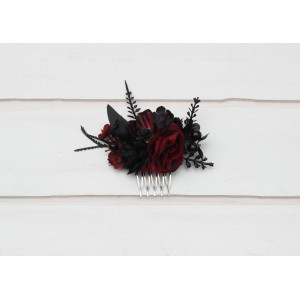Flower comb in black burgundy color scheme. 5325