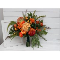 Bouquets in orange green color theme. Bridal bouquet. Faux bouquet. Bridesmaid bouquet. 5337