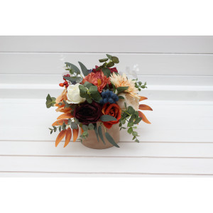 Rust navy blue ivory burgundy centerpiece. Table decor. Wedding flowers in box. 0007