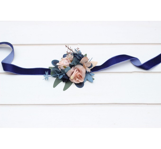  Wedding boutonnieres and wrist corsage  in navy blue dusty rose color scheme. Flower accessories. 5245